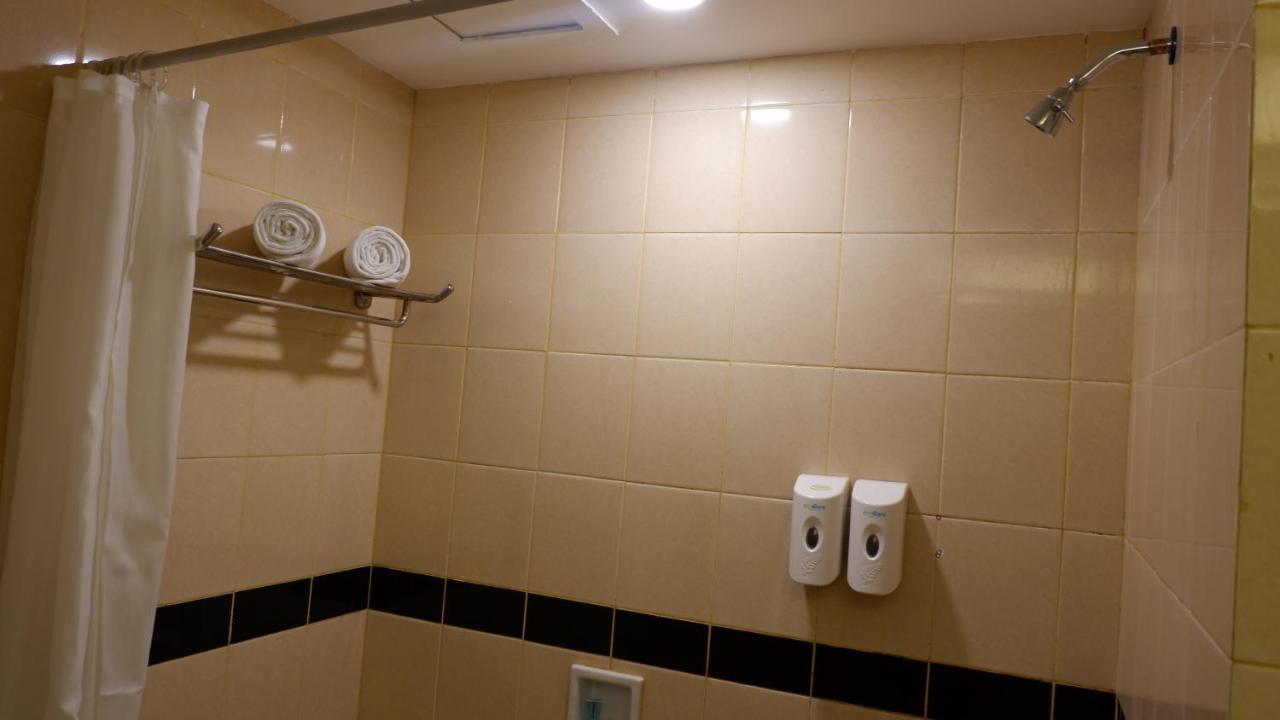 Arnava Hotel Senen Jakarta Extérieur photo